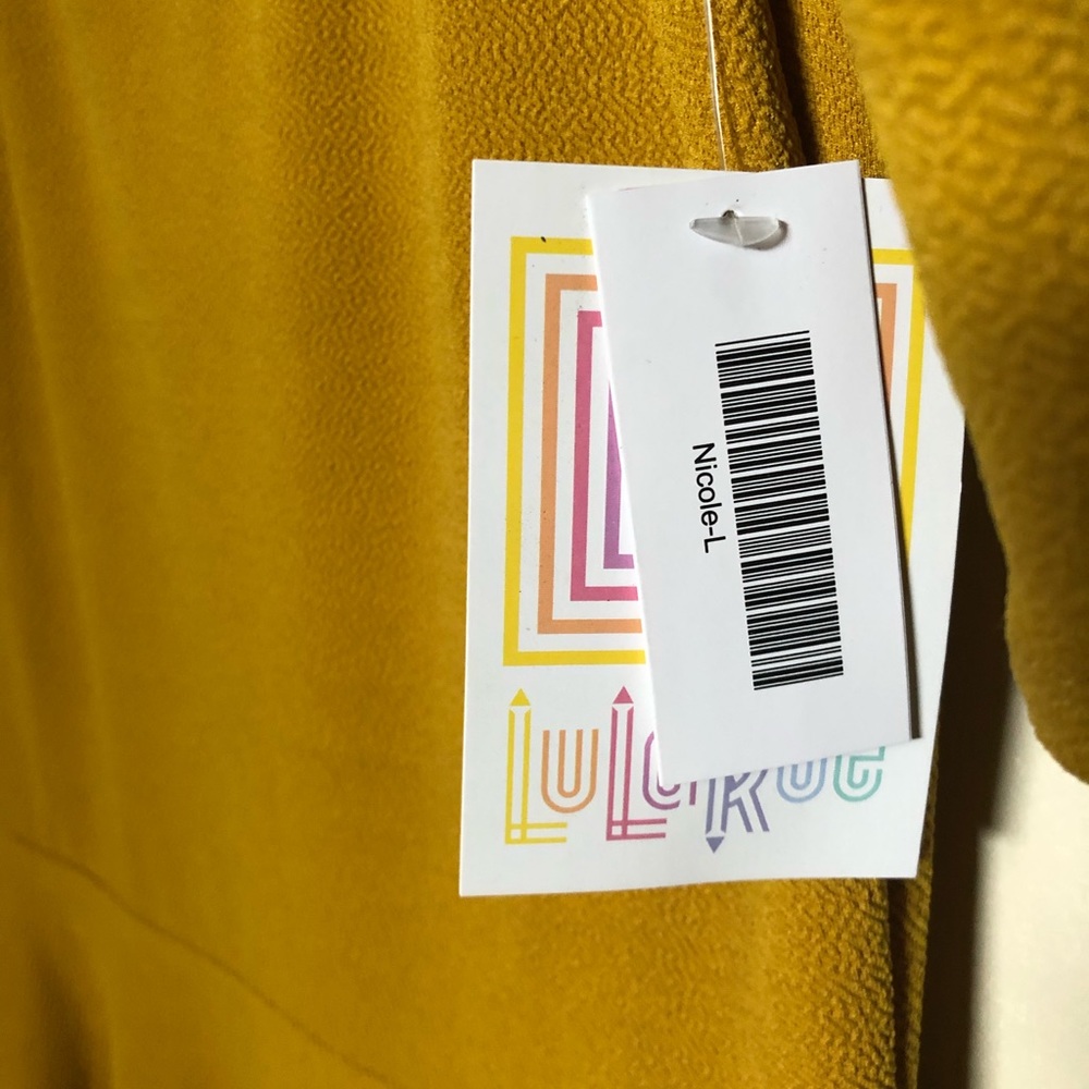 NWT Mustard LuLaRoe Nicole